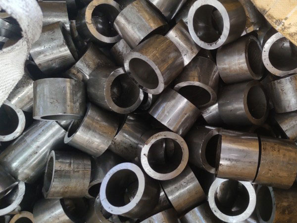 茄子河无缝钢管切割